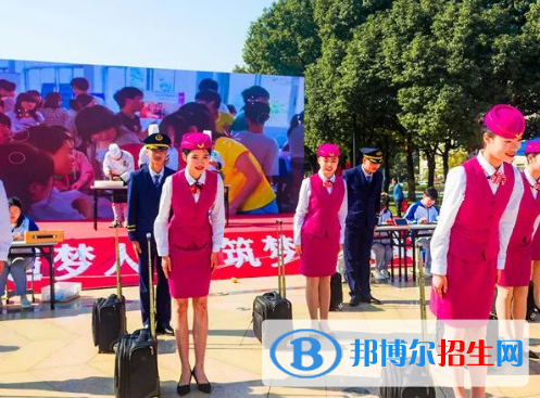 杭州2023年現(xiàn)在上什么中專學校好