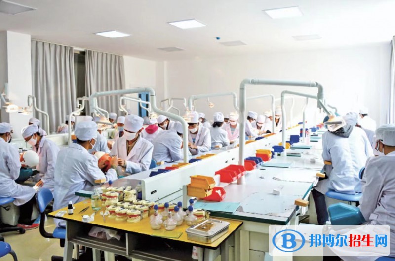 云南2023年中專學(xué)校哪個專業(yè)好