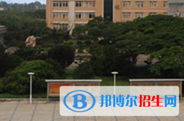 河南2023年男生學什么衛(wèi)校好