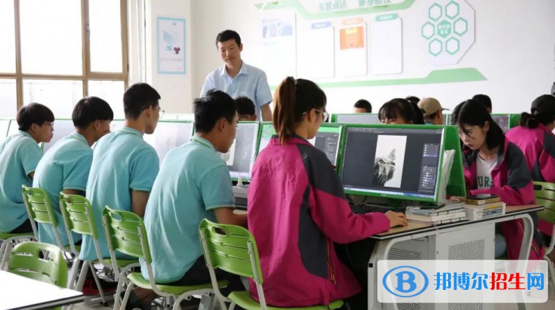 蘭州2023年女生適合計算機(jī)學(xué)校嗎