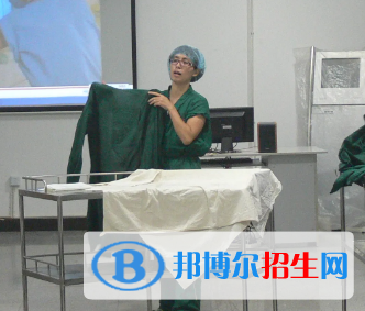 河南2023年讀衛(wèi)?？梢钥即髮W(xué)嗎