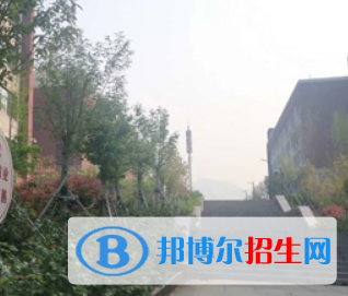 河南2023年讀衛(wèi)?？梢钥即髮W(xué)嗎