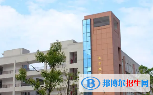2023鷹潭各區(qū)重點高中學(xué)校名單及排名表