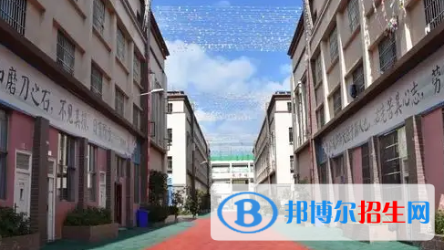 曲靖私立高中名單有哪些？