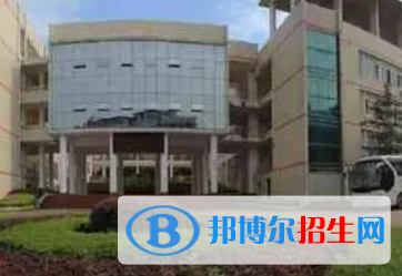 重慶安全技術(shù)職業(yè)學(xué)院是大專還是中專（重慶安全技術(shù)職業(yè)學(xué)院）