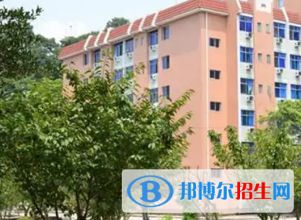 重慶市開設藥劑專業(yè)的大專學校有哪些