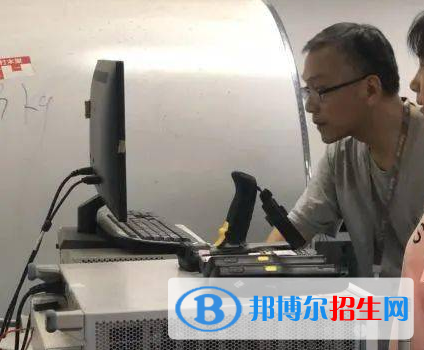 工業(yè)機(jī)器人技術(shù)專業(yè)好嗎?