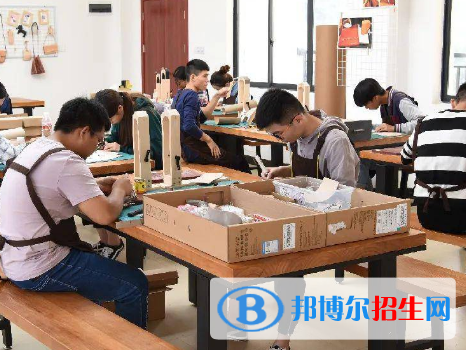 家具藝術(shù)設(shè)計(jì)專(zhuān)業(yè)好嗎?