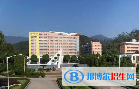 新會(huì)陳經(jīng)綸中學(xué)2022錄取分?jǐn)?shù)線（2023參考）