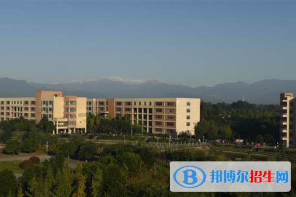 四川鐵道職業(yè)學(xué)院?jiǎn)握?023年招生簡(jiǎn)章