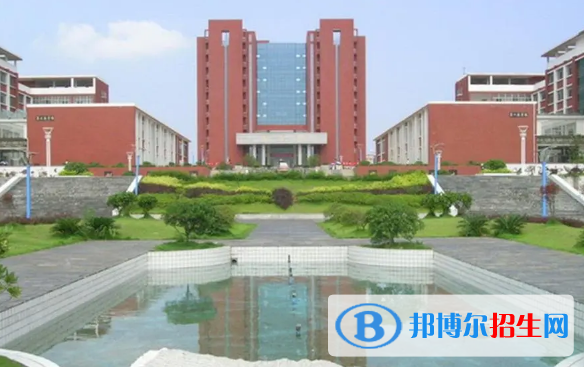 湖南工業(yè)職業(yè)技術(shù)學校宿舍條件好不好?(宿舍條件)