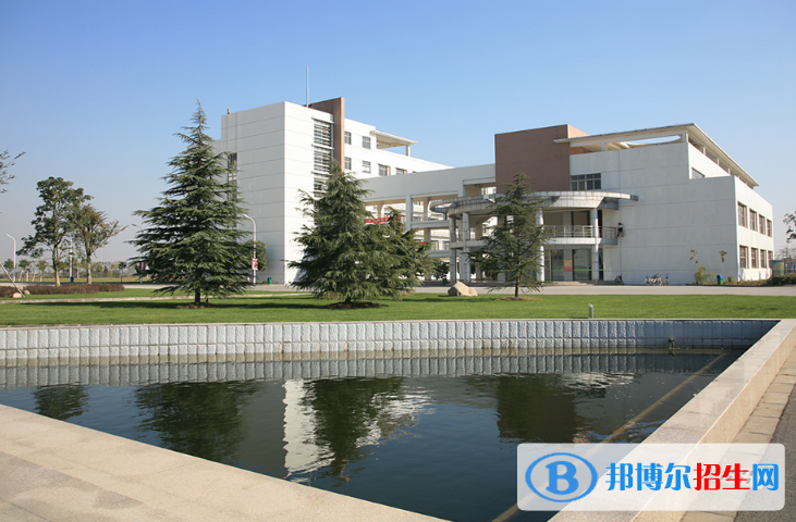 2022鎮(zhèn)江市高職院校排名(校友會(huì))