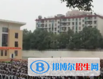 株洲市十三中、淥口區(qū)五中2022錄取分?jǐn)?shù)線 (2023參考)