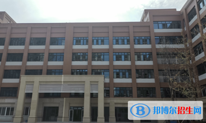 樂山實驗中學(xué)2023年學(xué)費、收費多少 