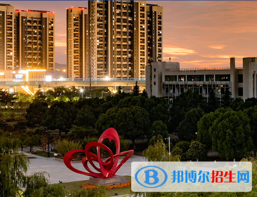 2023康復(fù)治療學(xué)最好的大學(xué)排名一覽表！康復(fù)治療學(xué)哪個(gè)大學(xué)最好