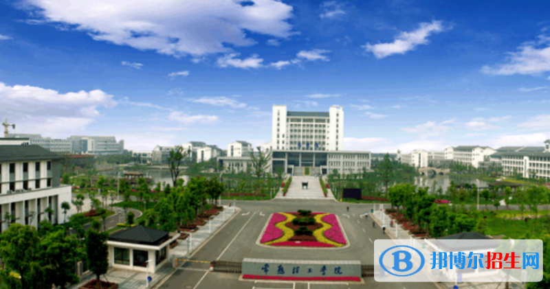 常熟理工學院是不是雙一流大學？