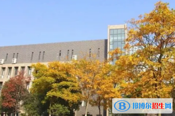 安徽藝術(shù)學院是不是雙一流大學？