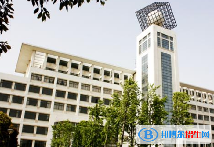 常州大學(xué)懷德學(xué)院是不是雙一流大學(xué)？