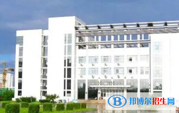 秦皇島市好的大學(xué)有哪些？（秦皇島市高校2023最新排名）