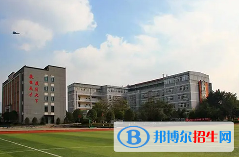重慶市機(jī)械高級(jí)技工學(xué)校2023年招生簡(jiǎn)章