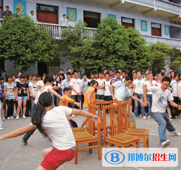資中電子工程職業(yè)技術(shù)學(xué)校2023年學(xué)費(fèi)、收費(fèi)多少