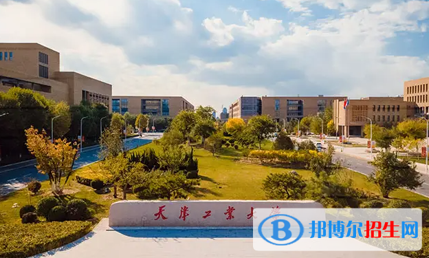 全國服裝設(shè)計(jì)專業(yè)十大名有哪些