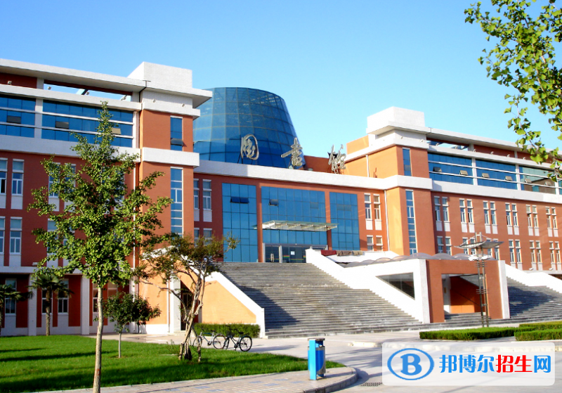 貴陽(yáng)信息科技學(xué)院是幾本？是985和211嗎？