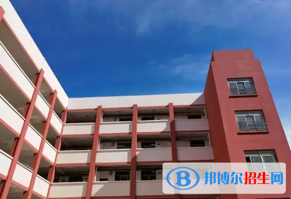 2023年?？谑虚L流中學報名條件、招生要求、招生對象