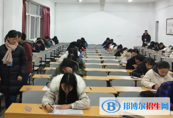 高考優(yōu)秀作文:情感的權力（3篇）