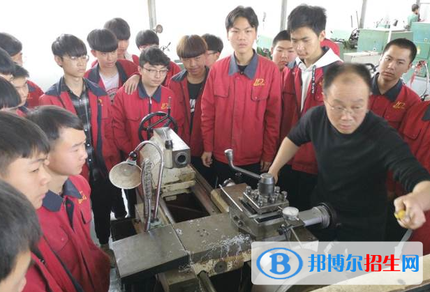 2023陜西漢江技工學(xué)校招生計(jì)劃 招生人數(shù)是多少(附要求、條件、對象)