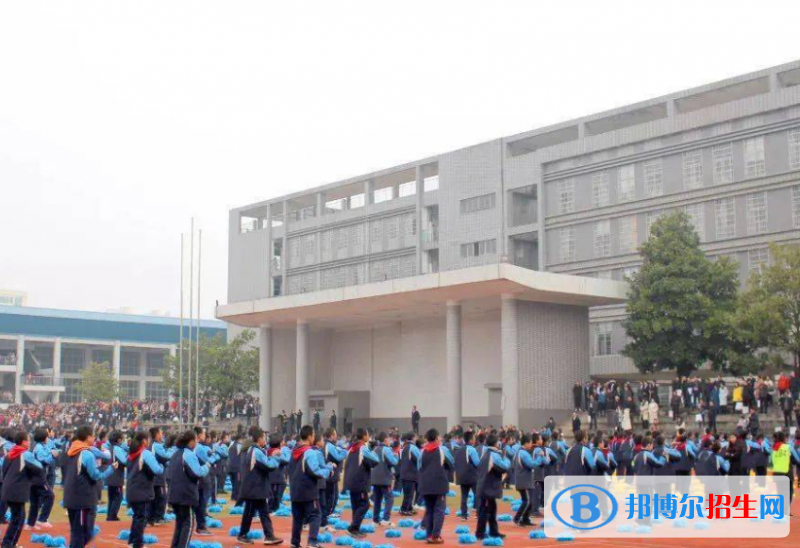 桂陽縣展輝高中、子龍學(xué)校、東塔學(xué)校高中部2022錄取分?jǐn)?shù)線（2023參考）