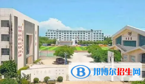 西南大學(xué)臨高實(shí)驗(yàn)中學(xué)地址在哪里，哪個(gè)地區(qū)，哪個(gè)城市