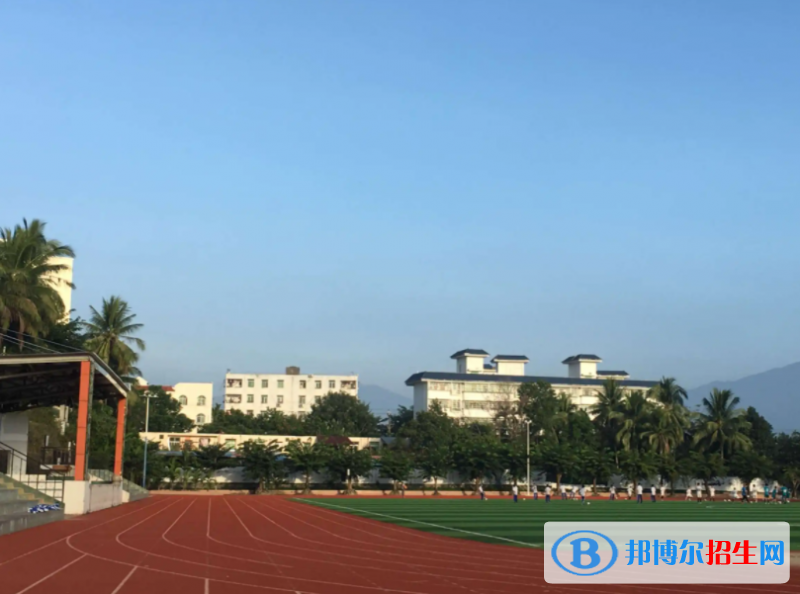 2023保亭縣保亭中學(xué)招生計(jì)劃 招生人數(shù)是多少(附要求、條件、對(duì)象)