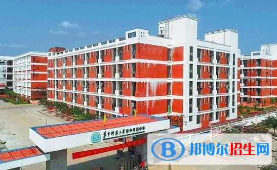 2023華中師范大學(xué)瓊中附屬中學(xué)招生計(jì)劃 招生人數(shù)是多少(附要求、條件、對象)