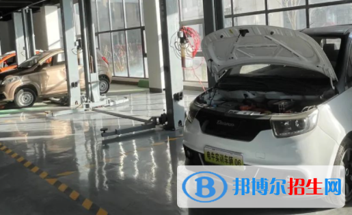 2023鄭州機(jī)電工業(yè)技工學(xué)校招生計(jì)劃 招生人數(shù)是多少(附要求、條件、對(duì)象)