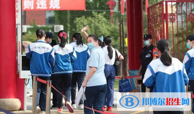 濟(jì)南中考（統(tǒng)招生批次）2022錄取分?jǐn)?shù)線（2023參考）