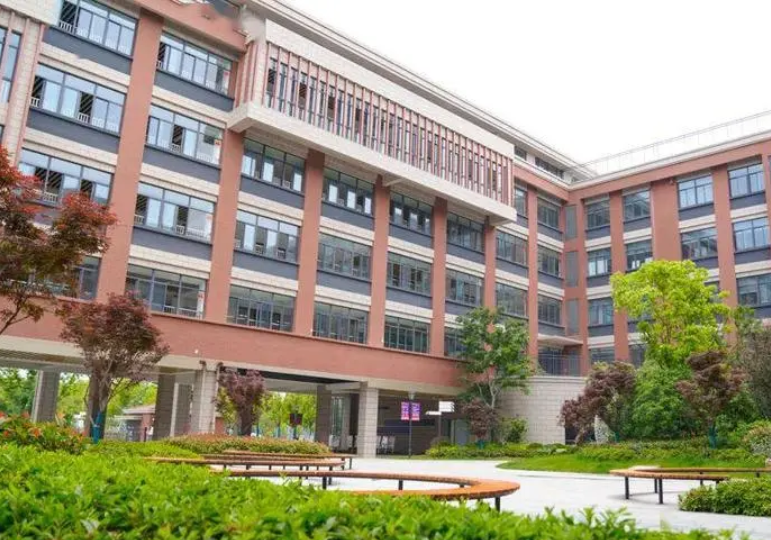 蘇州大學(xué)附屬中學(xué)地址在哪里，哪個地區(qū)，哪個城市