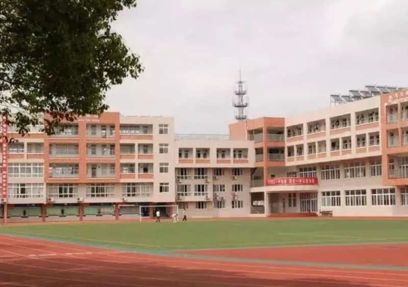 蘇州市第六中學(xué)校地址在哪里，哪個地區(qū)，哪個城市