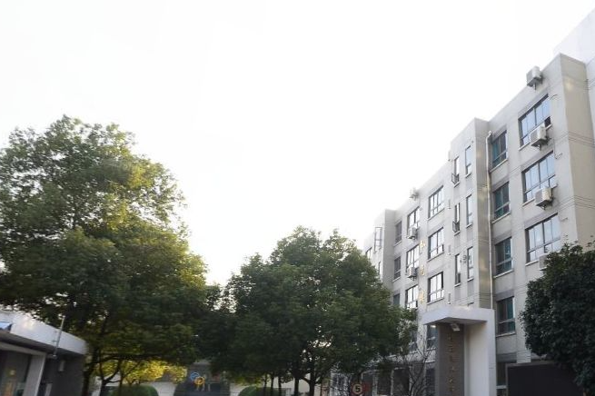 南京市第九中學地址，乘車路線