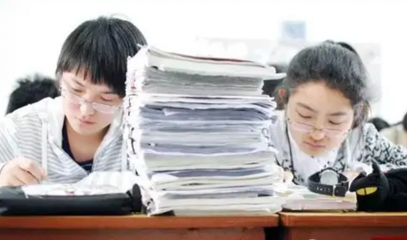 2023年普洱中考成績?cè)谀睦锊樵?中考成績查詢?nèi)肟诰W(wǎng)站