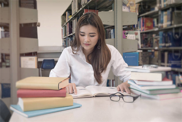 四川開設(shè)高級護(hù)理專業(yè)的中職學(xué)校名單一覽表
