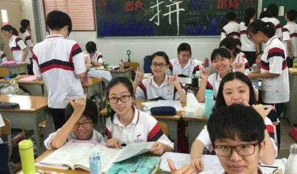 西雙版納中考2023年成績(jī)查詢時(shí)間(預(yù)測(cè))