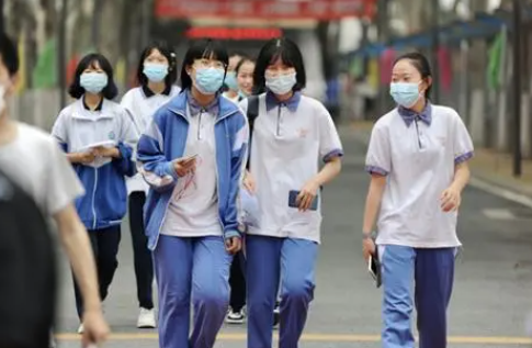 2023年新疆中考成績(jī)?cè)谀睦锊樵?中考成績(jī)查詢?nèi)肟诰W(wǎng)站