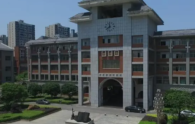 湖南長(zhǎng)沙明德中學(xué)2023年中考藝術(shù)特色班招生計(jì)劃