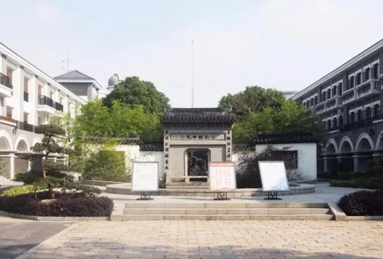 江蘇省蘇州市第五中學(xué)地址，乘車路線