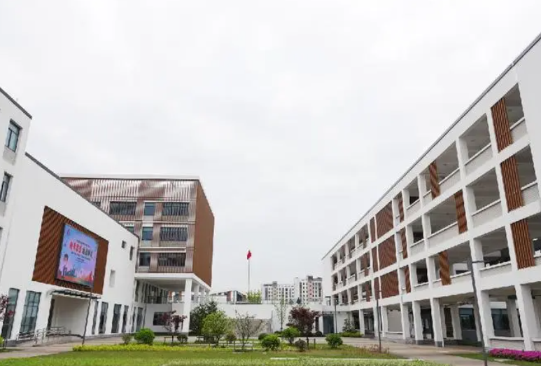 2023江蘇省蘇州第十中學(xué)招生簡章