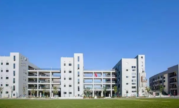 常州市第三中學(xué)歷年招生分?jǐn)?shù)線一覽表(2023參考)