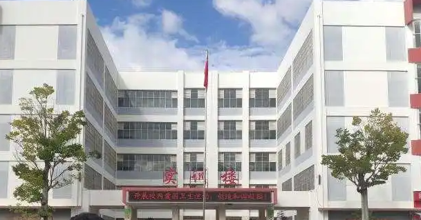 2023楚雄排名前八的計(jì)算機(jī)學(xué)校名單