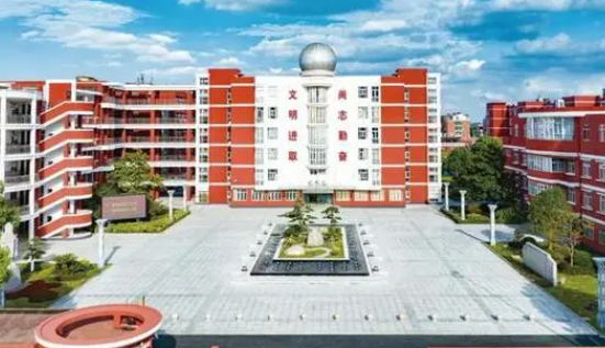 江蘇省灌南高級中學怎么樣、好不好