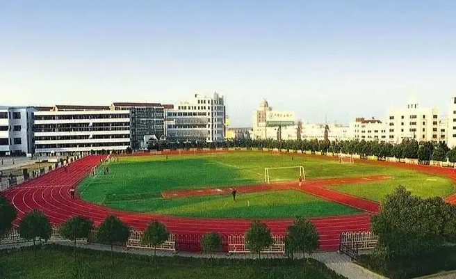江蘇省武進高級中學(xué)地址，乘車路線